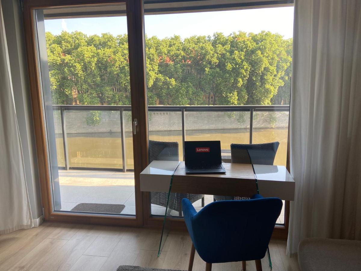 Apartament Studio Z Widokiem Na Odre Bulwary Ksiazece Wroclaw Dış mekan fotoğraf