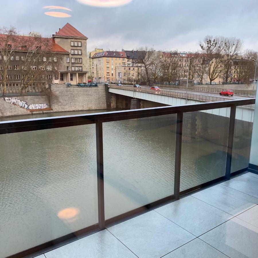 Apartament Studio Z Widokiem Na Odre Bulwary Ksiazece Wroclaw Dış mekan fotoğraf